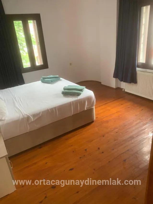 Ortaca Dalyan Mah. Satılık 4+1 Villa - 500 m²