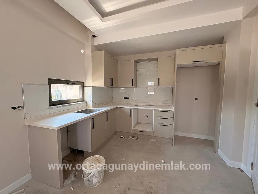 Ortaca Karaburun Mah. Satılık 2+1 Daire - 90 m²