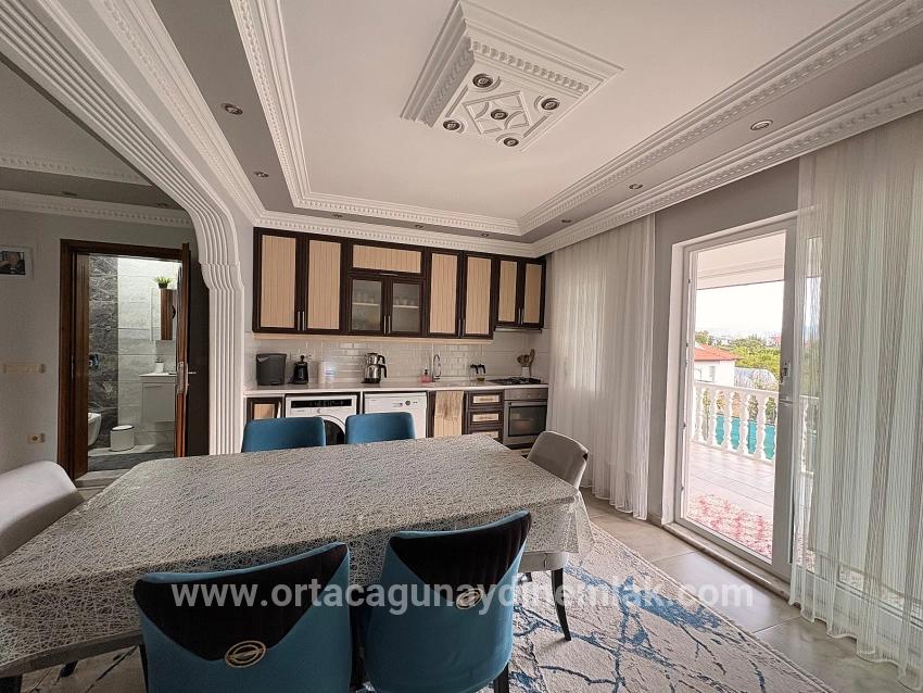 Ortaca Okçular Mah. Satılık 3+1 Daire - 175 m²
